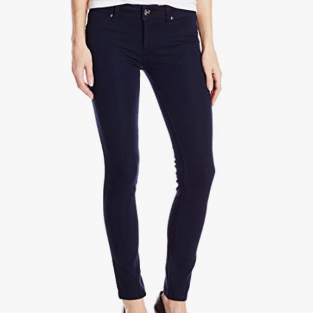 DL1961 Emma Skinny Jeans in Black